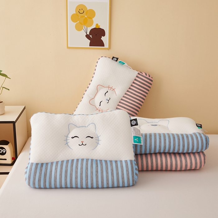 91家纺网 家纺一手货源 找家纺 （总）幸运草 2025新款针织可爱猫耳朵反牵引颈椎枕头  学生宿舍枕芯