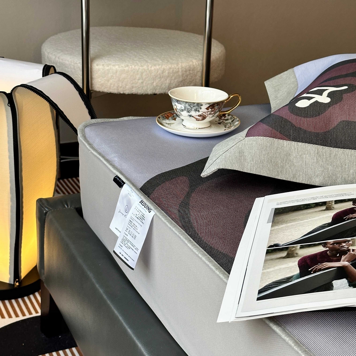 91家纺网 家纺一手货源 找家纺 （总）JUICY 橘滋家纺 2025新款夏日高端轻奢简约数码卡通冰丝席高级凉席床笠