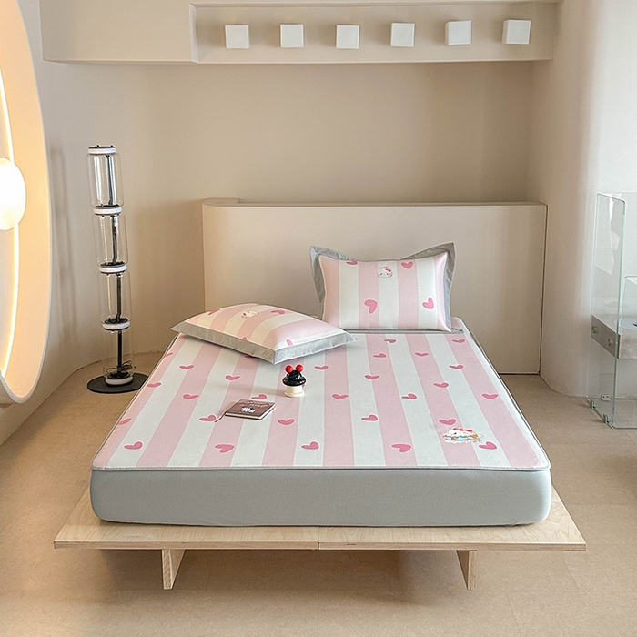 91家纺网 家纺一手货源 找家纺 Sweet dreams甜梦 2025新款母婴级7A抗菌养生冰藤席席子凉席-影棚2床笠款 蛋糕猫猫