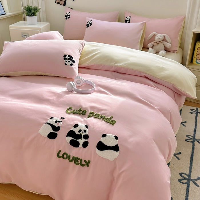 91家纺网 家纺一手货源 找家纺 迪拜家纺 2025新款加厚水洗棉四件套-熊猫 樱粉