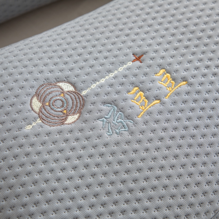 91家纺网 家纺一手货源 找家纺 织布人 2025新款荞麦枕夏季凉感豆豆枕茶叶枕夏凉荞麦枕学生成人家用硬枕 凉豆豆款-四面灰色茶香枕