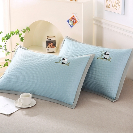 91家纺网 家纺一手货源 找家纺 （总）小牛席业 2025新款爱家熊猫冷感豆豆夏凉枕套凉枕套冰丝枕套藤枕套冰藤枕套冰丝枕套竹枕套凉席枕套豆豆枕 