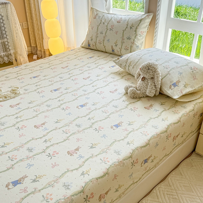 91家纺网 家纺一手货源 找家纺 2025新款老粗布三件套-床笠款 蔓藤兔