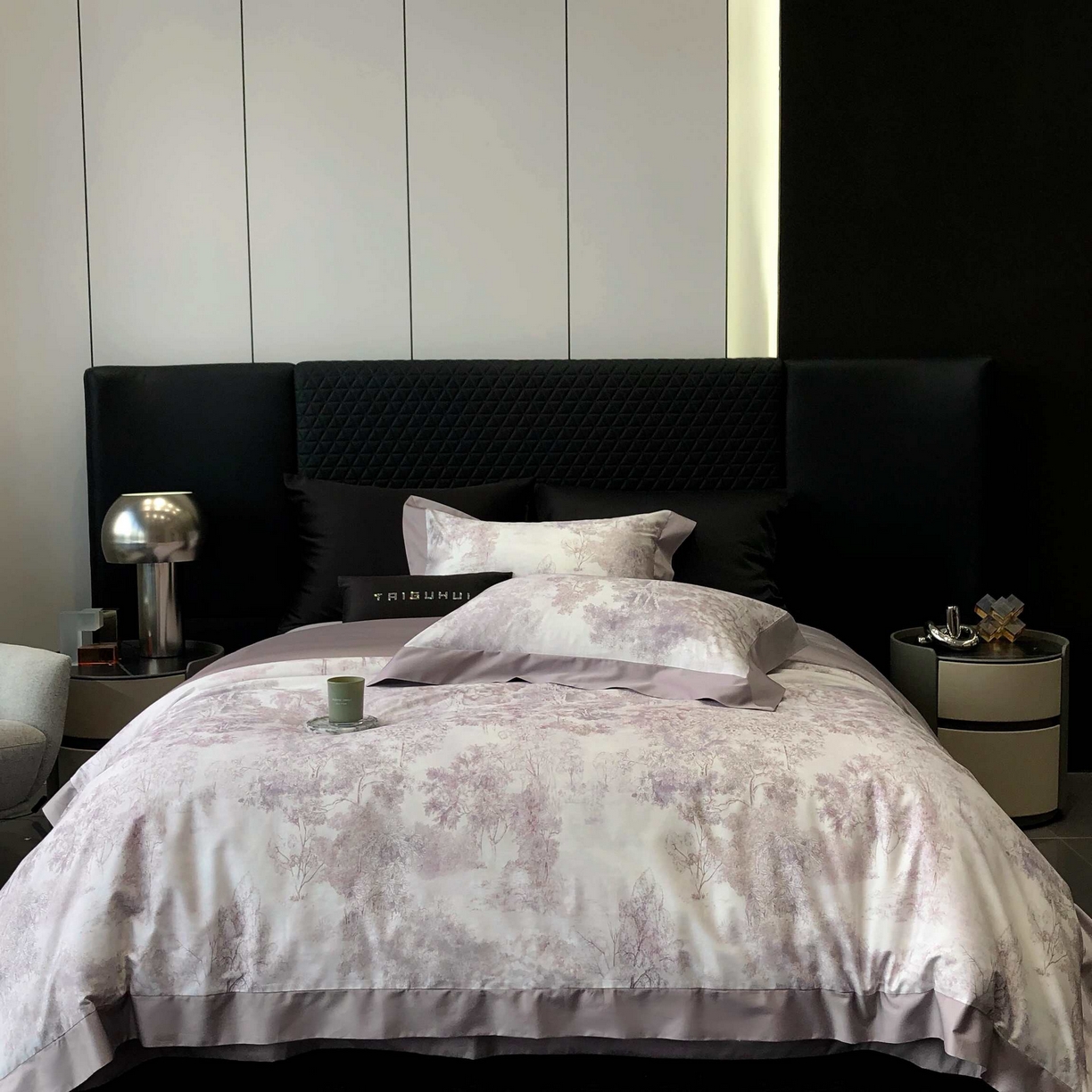 91家纺网 家纺一手货源 找家纺 2025年高支高密长绒棉专版活性数码印花系列四件套【券后控价——券后不低于378】 丽奥娜-樱落紫