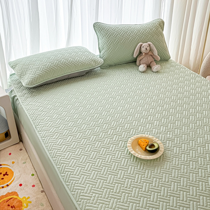 91家纺网 家纺一手货源 找家纺 （总）欧邦 2025新款四季款纯色水洗棉夹棉床笠床垫保护罩-场景二