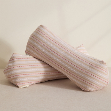 91家纺网 家纺一手货源 找家纺 （总）大熊枕芯 2025新款全棉三角颈椎枕菱形荞麦枕枕头枕芯