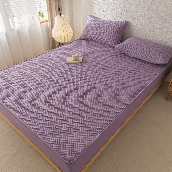 91家纺网 家纺一手货源 找家纺 欧邦 2025新款四季款纯色水洗棉夹棉床笠床垫保护罩-场景一 条格-魅紫