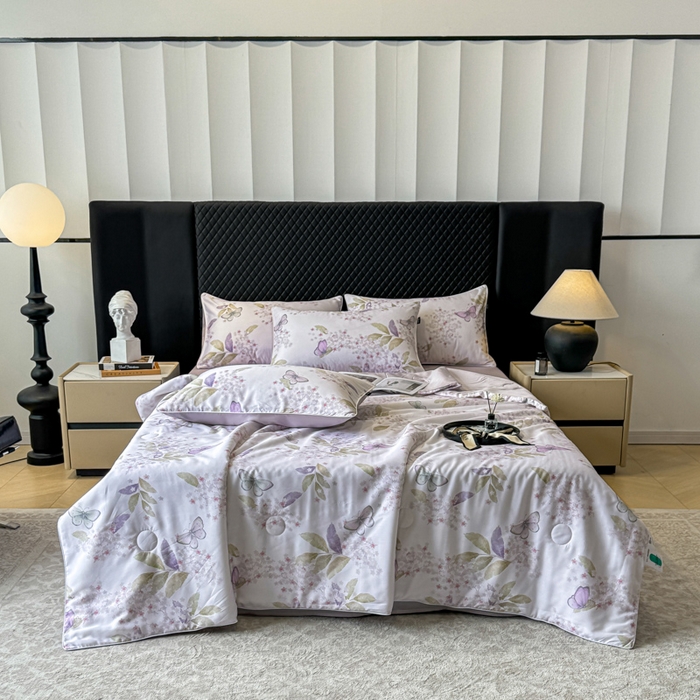 91家纺网 家纺一手货源 找家纺 洺兰家居 2025春夏新款100支莱赛尔天丝贡缎数码印花麻绳款四件套高端礼盒 蝶恋花紫