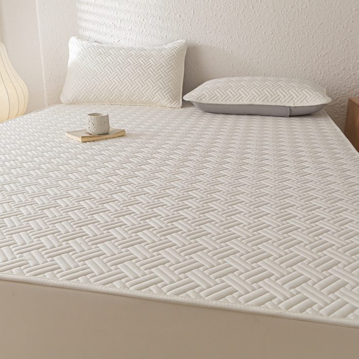 91家纺网 家纺一手货源 找家纺 欧邦 2025新款四季款纯色水洗棉夹棉床笠床垫保护罩-场景一 条格-本白