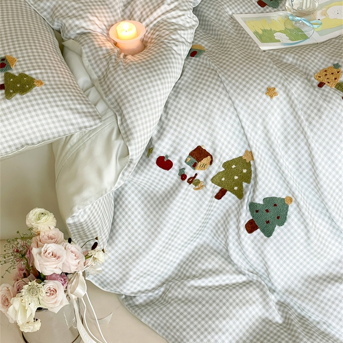 91家纺网 家纺一手货源 找家纺 （总）2025新款60S兰精天丝卡通毛巾绣四件套-暗合款