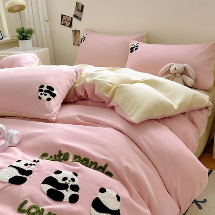 91家纺网 家纺一手货源 找家纺 迪拜家纺 2025新款加厚水洗棉四件套-熊猫 樱粉