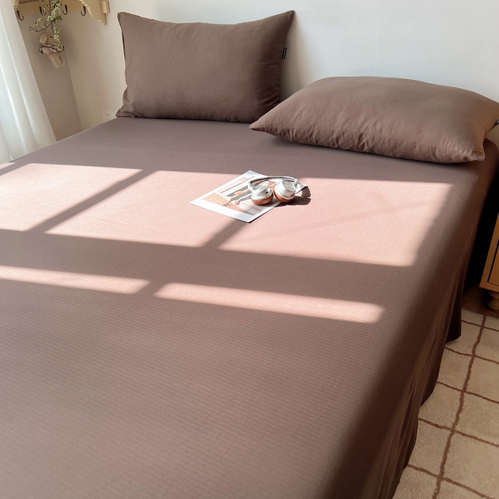 91家纺网 家纺一手货源 找家纺 蜜宿 2025新款A类全棉人字纹床单 床单：深棕