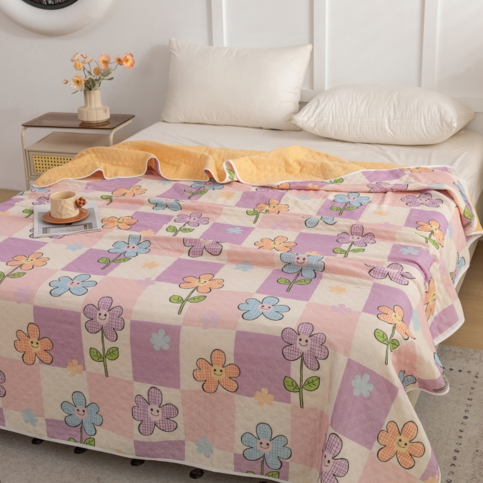 91家纺网 家纺一手货源 找家纺 乐家毛巾被（工厂自产自销） 2025新款A类全棉六层纱印花毛巾被 格子花花