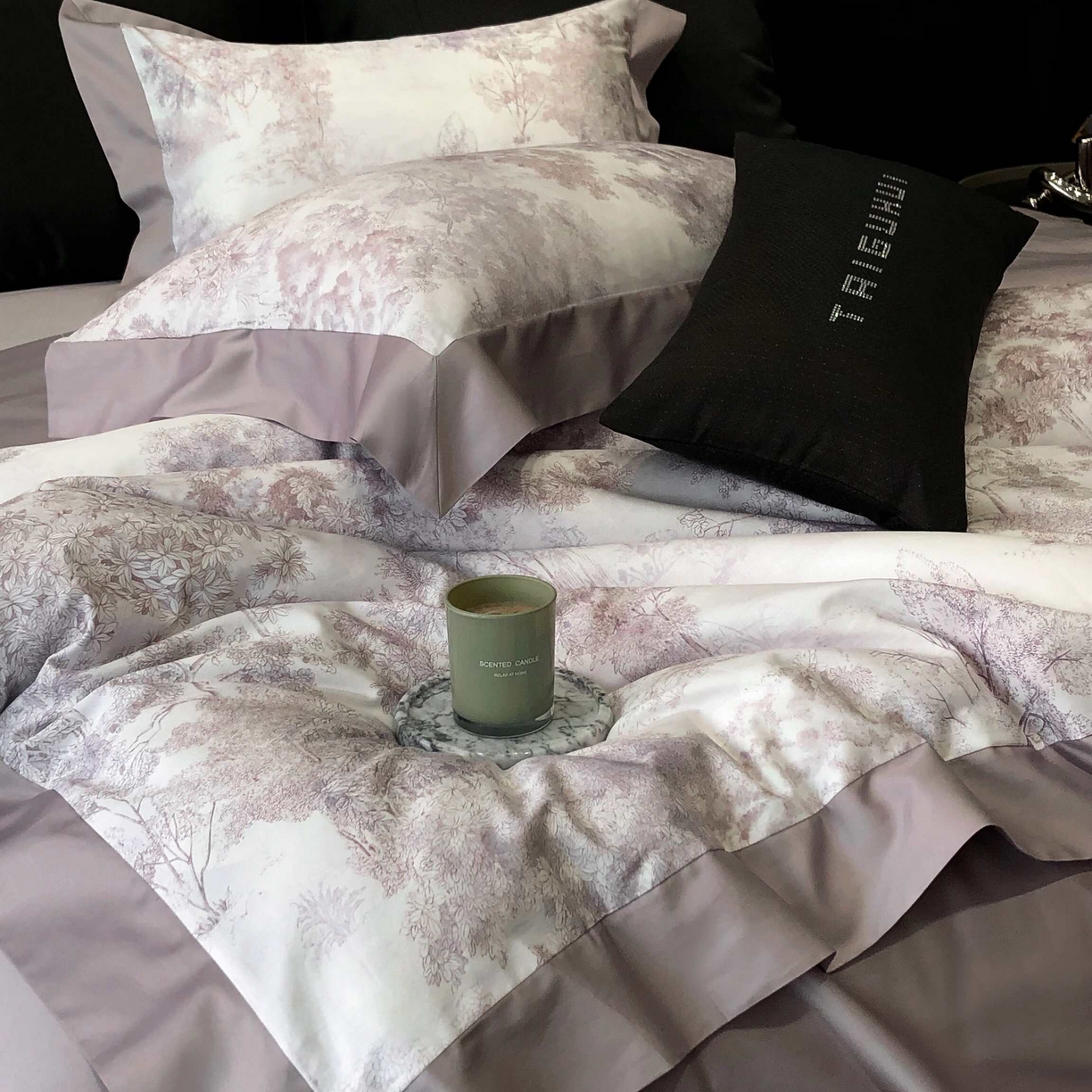 91家纺网 家纺一手货源 找家纺 2025年高支高密长绒棉专版活性数码印花系列四件套【券后控价——券后不低于378】 丽奥娜-樱落紫