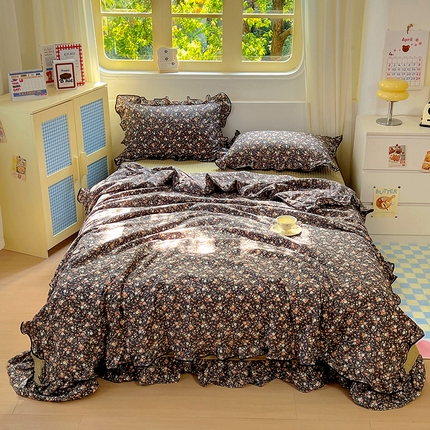 91家纺网 家纺一手货源 找家纺 美梦家纺 2025新款皱皱纱花边夏被床盖四件套 小片尾曲