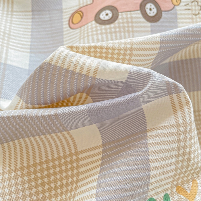 91家纺网 家纺一手货源 找家纺 卡普 2025新款爆款加厚卡通小清新全棉纯棉学生宿舍三件套床笠隔天可拿小汽车