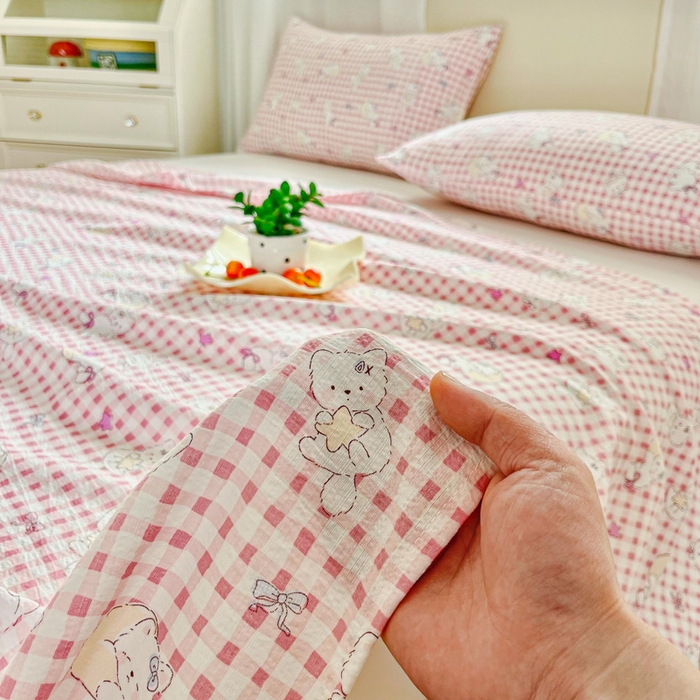 91家纺网 家纺一手货源 找家纺 优米家纺 2025新款ins小清新双层纱印花床单 格子猫咪