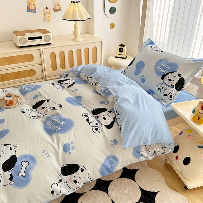 91家纺网 家纺一手货源 找家纺 卡普 2025新款爆款加厚卡通小清新全棉纯棉学生宿舍三件套床笠隔天可拿幸运波比