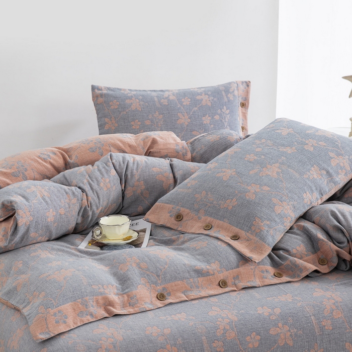 91家纺网 家纺一手货源 找家纺 鲁爱家纺供货 2025新款全棉色织双层纱纽扣四件套 春晖-粉灰