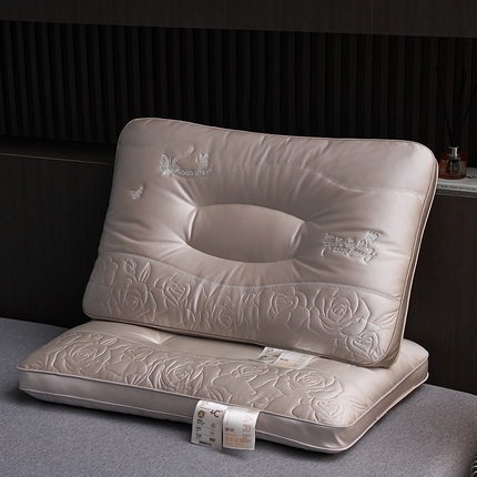 91家纺网 家纺一手货源 找家纺 （总）乐可 2025新款美 肌蚕咝护颈枕枕头枕芯