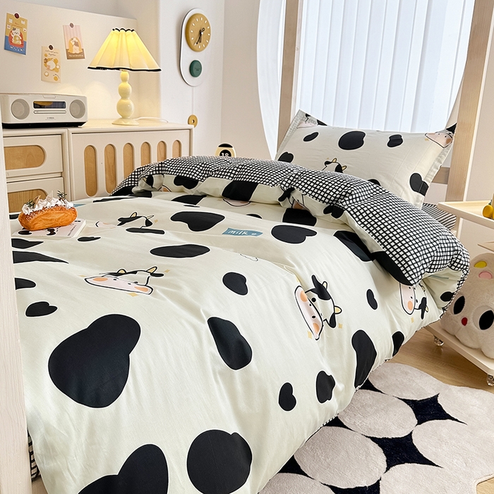 91家纺网 家纺一手货源 找家纺 卡普 2025新款爆款加厚卡通小清新全棉纯棉学生宿舍三件套床笠隔天可拿奶牛宝贝