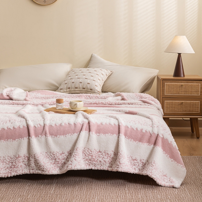 91家纺网 家纺一手货源 找家纺 潮邦 2025新款阳离子柔云毯毛毯-素影雅韵系列【可供跨境电商可压缩】 柔粉