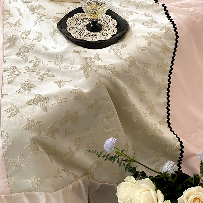 91家纺网 家纺一手货源 找家纺 （总）富米莱（原臻工厂） 2025新款西西里莱赛尔天丝法式公主风浮雕蝴蝶夏被床盖四件套