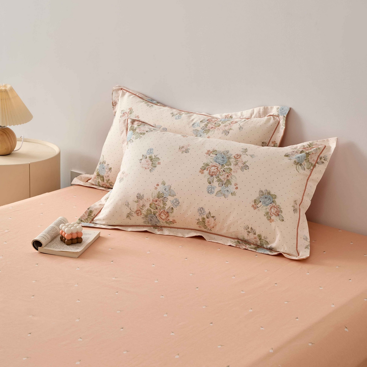 91家纺网 家纺一手货源 找家纺 丽卡家纺 2025新款100s高密新疆长绒棉纯棉四件套 花舞轻盈