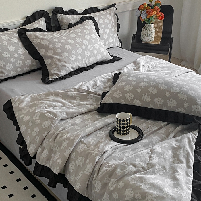 91家纺网 家纺一手货源 找家纺 乐沐家纺 2025新款法式花边夏被四件套 夏被-觅棠