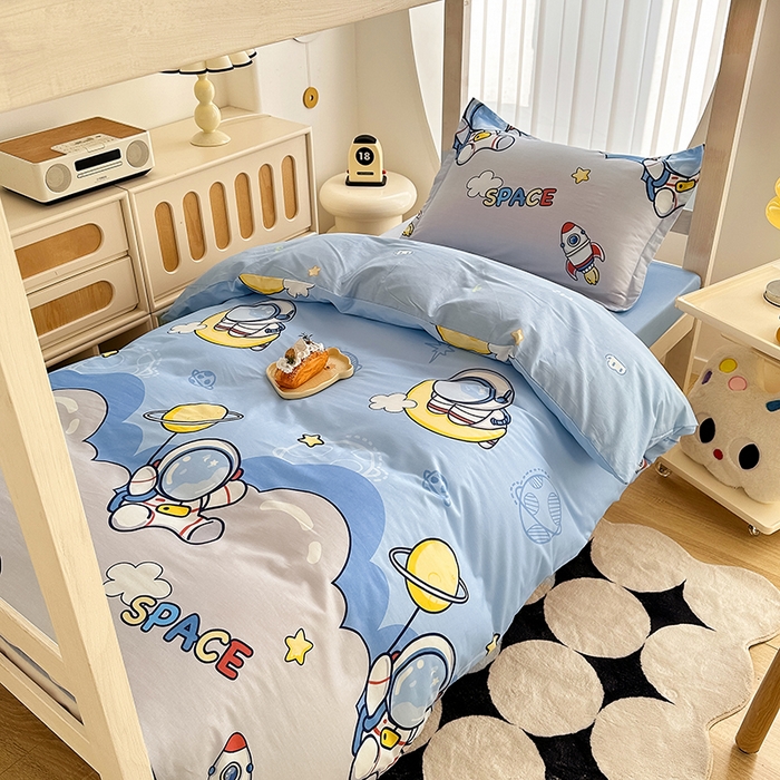 91家纺网 家纺一手货源 找家纺 卡普 2025新款爆款加厚卡通小清新全棉纯棉学生宿舍三件套床笠隔天可拿探索星球