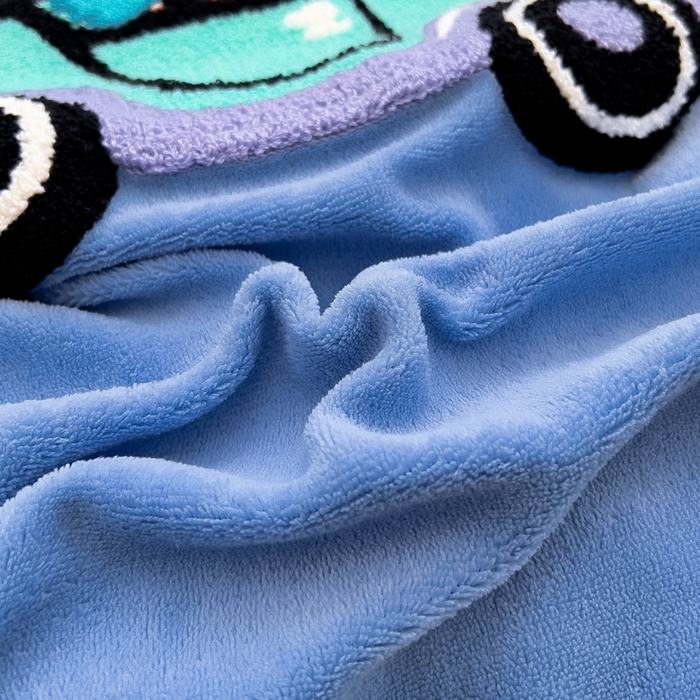 91家纺网 家纺一手货源 找家纺 梵赫 2025新款牛奶绒毛巾绣儿童幼儿园被套被芯组合 汽车霸王龙