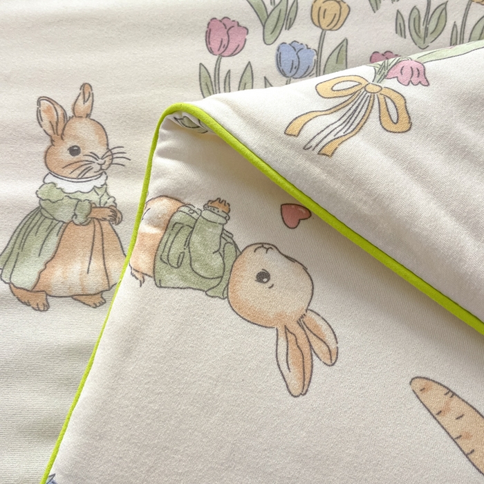 91家纺网 家纺一手货源 找家纺 龙图家纺 2025新款A类母婴针织棉夏被印花卡通凉感丝夏凉被空调被 花园兔