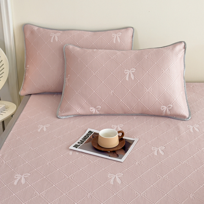 91家纺网 家纺一手货源 找家纺 吉祥家纺 2025春夏新款包边提花凉席席子 领结粉