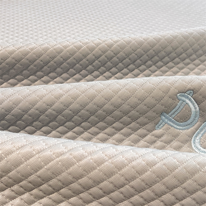 91家纺网 家纺一手货源 找家纺 喜居 2025新款中分子小奶汪刺绣凉席PE凉席 小奶汪-灰