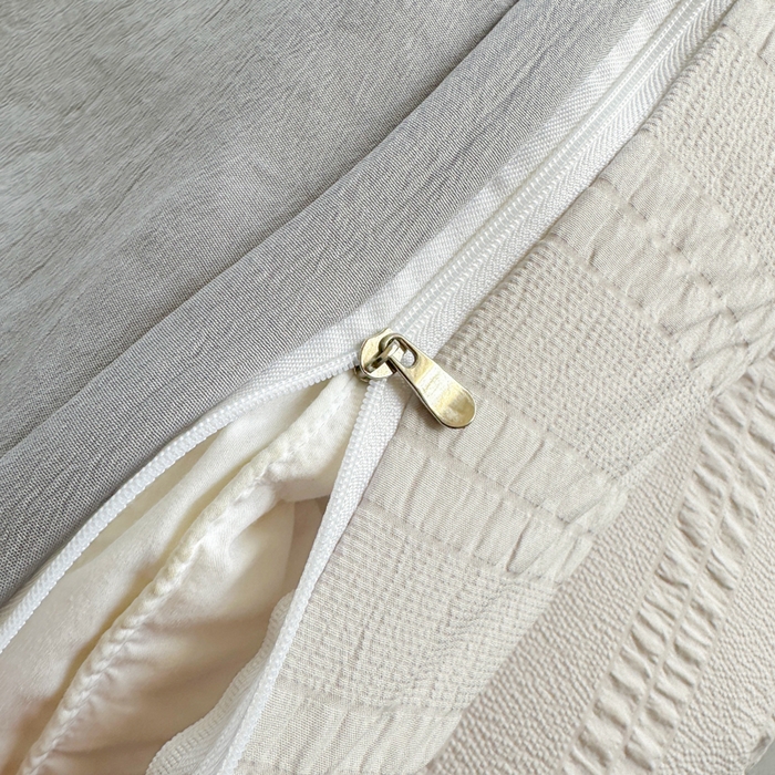 91家纺网 家纺一手货源 找家纺 丞音家纺 2025新款A类亲肤棉泡泡纱棉麻纯色宿舍公寓学生三件套床笠床单四件套 米兰-烟灰色