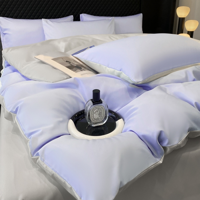 91家纺网 家纺一手货源 找家纺 爱彼家纺 2025夏季新款洛可可冰丝四件套（风格1） 洛可可-淡雅紫+浅灰