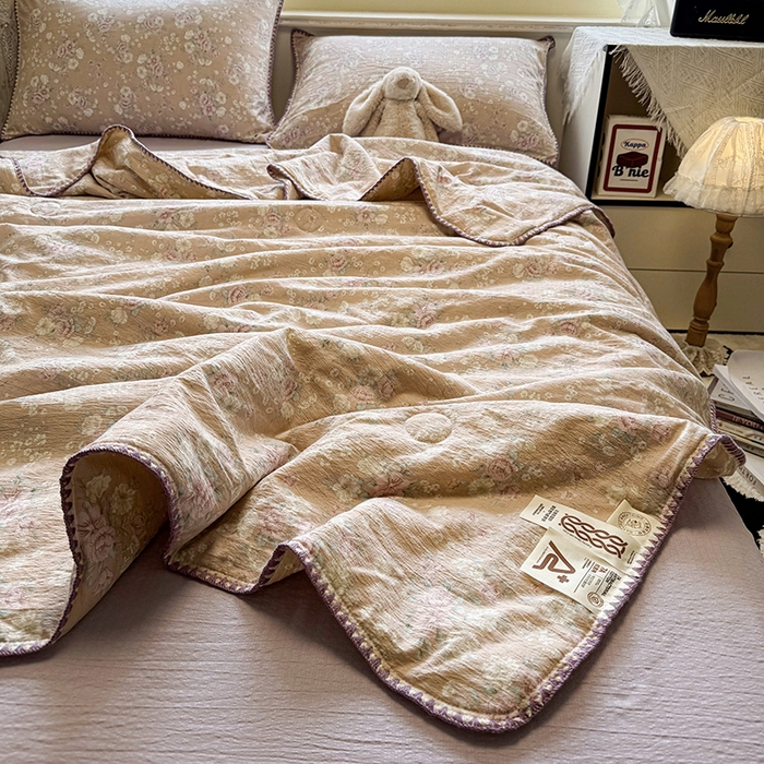 91家纺网 家纺一手货源 找家纺 星巴k家纺 2025新款春夏云感双层纱A类母婴级三角针夏被贝壳边夏凉被贝壳绣【可提供买家秀】 贝壳绣-爱如星辰