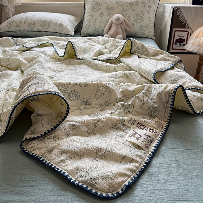 91家纺网 家纺一手货源 找家纺 星巴k家纺 2025新款春夏云感双层纱A类母婴级三角针夏被贝壳边夏凉被贝壳绣【可提供买家秀】 贝壳绣-海像森林