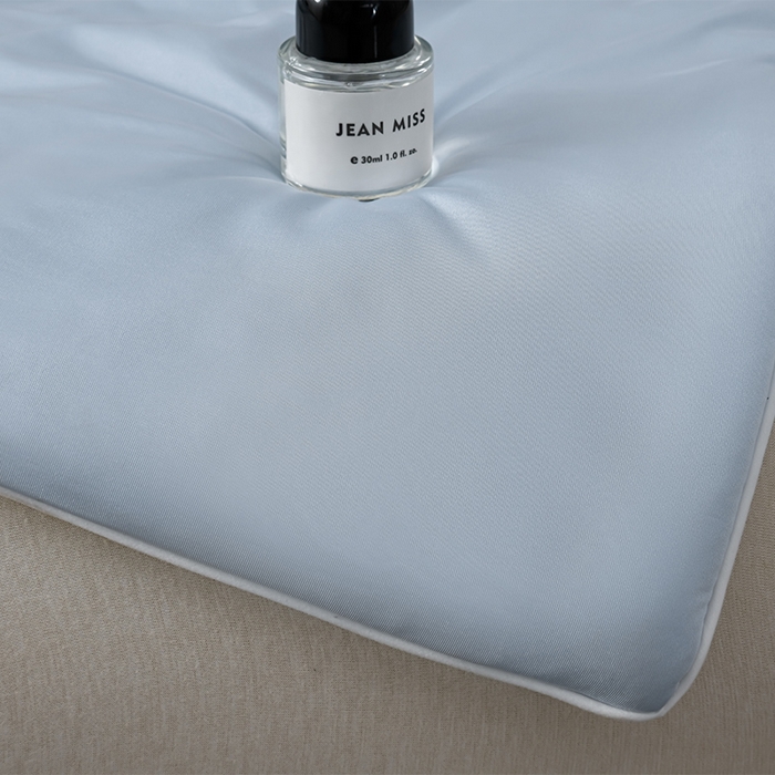 91家纺网 家纺一手货源 找家纺 预言家纺 2025新款A类锦纶凉感夏凉被被子被芯空调被 即刻凉感-浅蓝