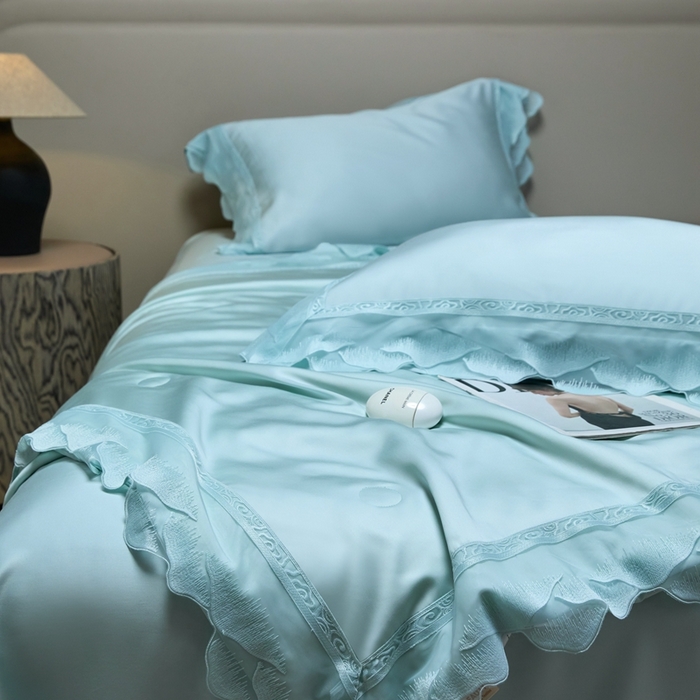 91家纺网 家纺一手货源 找家纺 时亿家居 2025新款80s兰精天丝夏被四件套 爱丽丝 爱丽丝 水绿