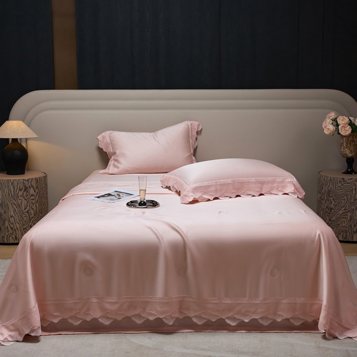 91家纺网 家纺一手货源 找家纺 时亿家居 2025新款80s兰精天丝夏被四件套 爱丽丝 爱丽丝 芽粉