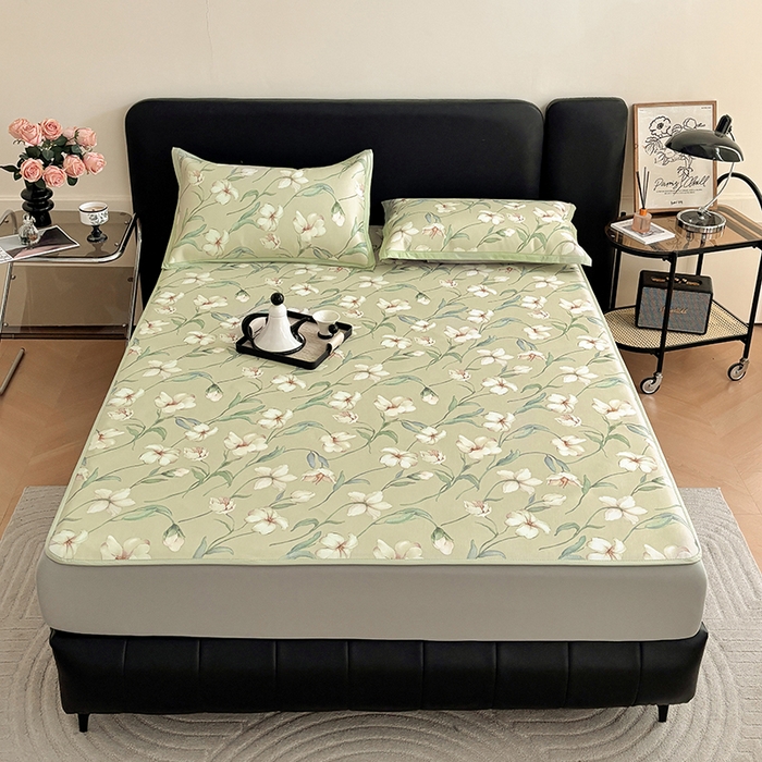 91家纺网 家纺一手货源 找家纺 绒艺席业 2025新款赫本风印花凉席席子系列床笠款 后花园