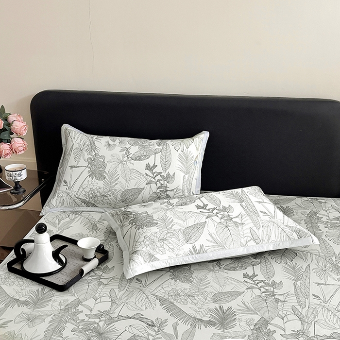 91家纺网 家纺一手货源 找家纺 （总）绒艺席业 2025新款赫本风印花凉席席子系列床笠款