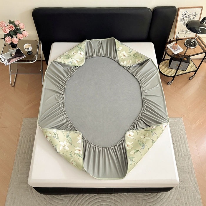 91家纺网 家纺一手货源 找家纺 绒艺席业 2025新款赫本风印花凉席席子系列床笠款 后花园