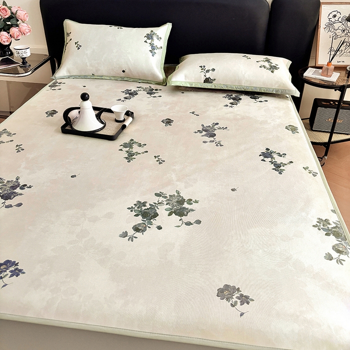 91家纺网 家纺一手货源 找家纺 绒艺席业 2025新款赫本风印花凉席席子系列床笠款 苑叶