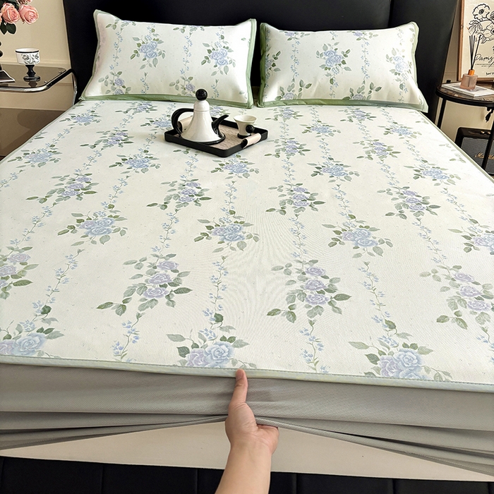 91家纺网 家纺一手货源 找家纺 绒艺席业 2025新款赫本风印花凉席席子系列床笠款 蔓野