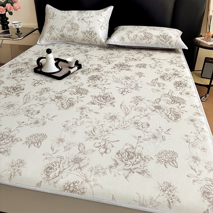 91家纺网 家纺一手货源 找家纺 绒艺席业 2025新款赫本风印花凉席席子系列床笠款 春风吹