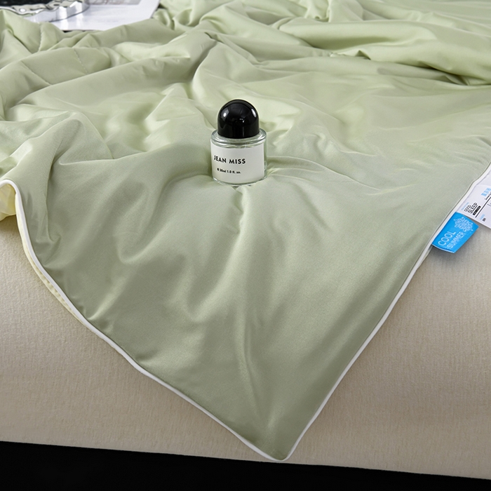 91家纺网 家纺一手货源 找家纺 预言家纺 2025新款A类锦纶凉感夏凉被被子被芯空调被 即刻凉感-抹绿