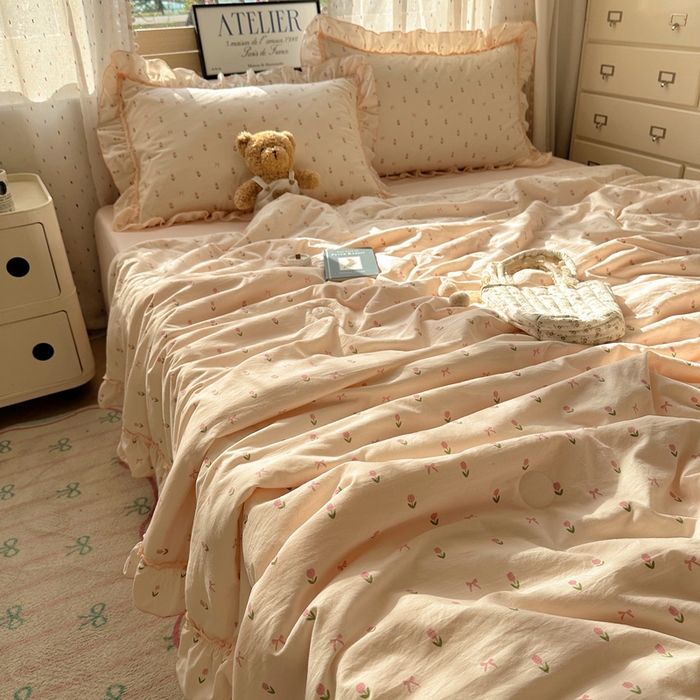 91家纺网 家纺一手货源 找家纺 轻奢坊 2025新款水洗棉密拷花边夏被夏凉被空调被四件套 小粉花
