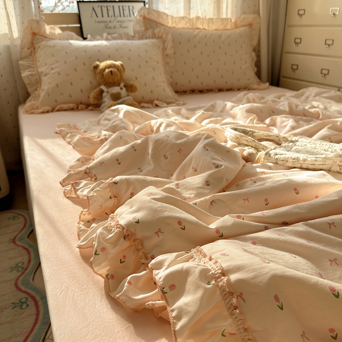 91家纺网 家纺一手货源 找家纺 轻奢坊 2025新款水洗棉密拷花边夏被夏凉被空调被四件套 小粉花